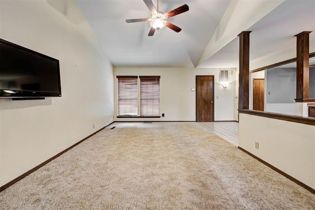 408 Willow Branch Road, Norman, OK 73072