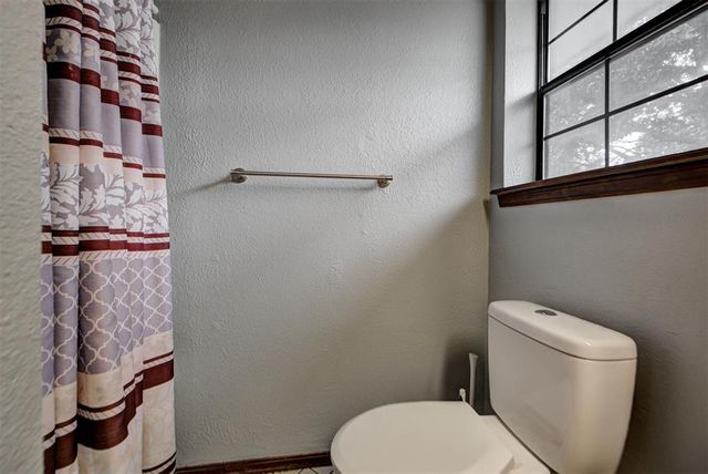 408 Willow Branch Road, Norman, OK 73072