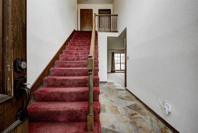 408 Willow Branch Road, Norman, OK 73072