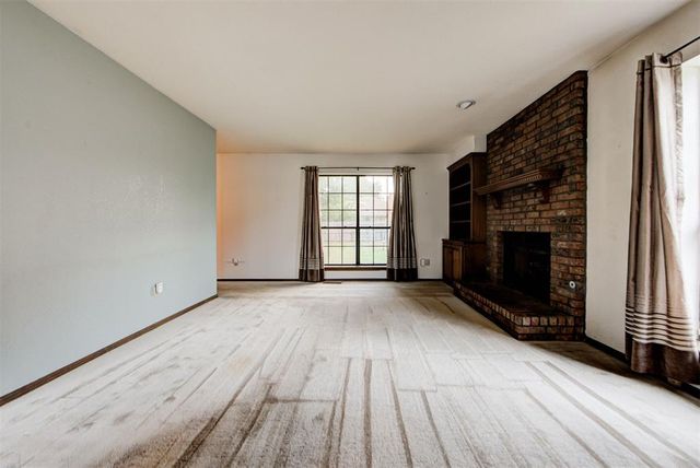 408 Willow Branch Road, Norman, OK 73072