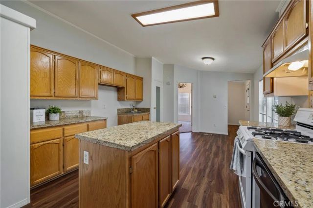 300 N Rampart 197, Orange, CA 92868