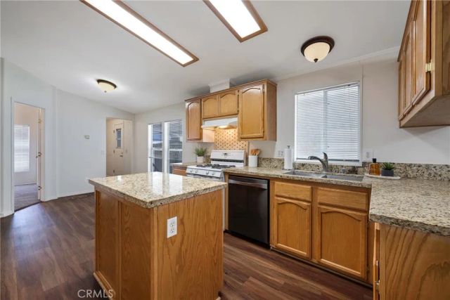 300 N Rampart 197, Orange, CA 92868
