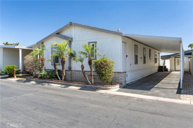 300 N Rampart 197, Orange, CA 92868