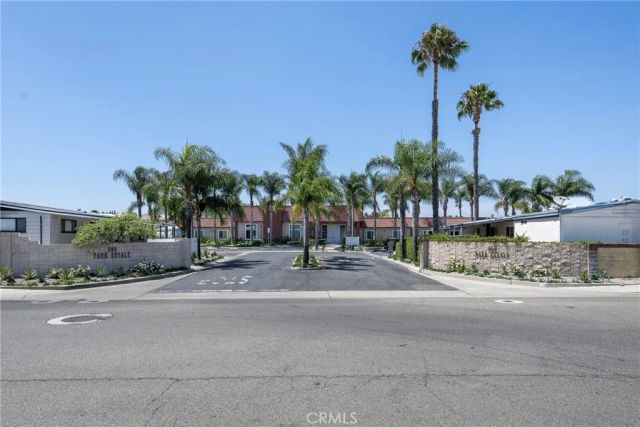 300 N Rampart 197, Orange, CA 92868
