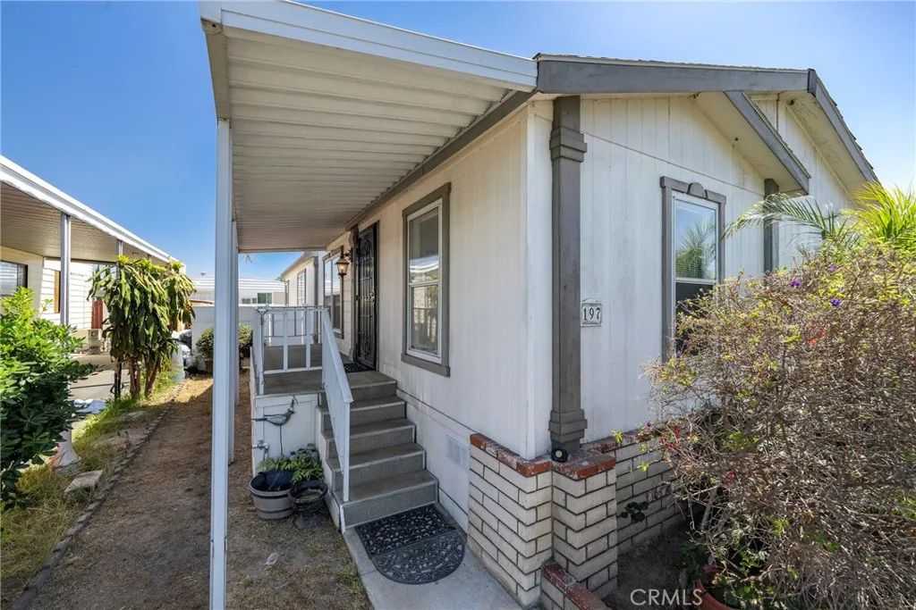 300 N Rampart 197, Orange, CA 92868