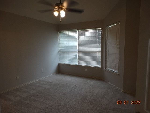 9718 Cliffside Drive, Irving, TX 75063