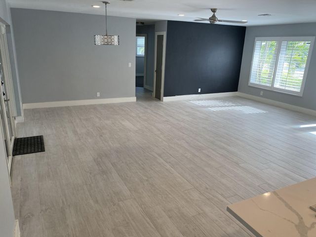 418 SW 7th Terrace, Boca Raton, FL 33486