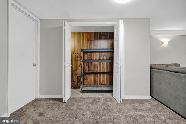 3727 PITT PL, Philadelphia, PA 19114