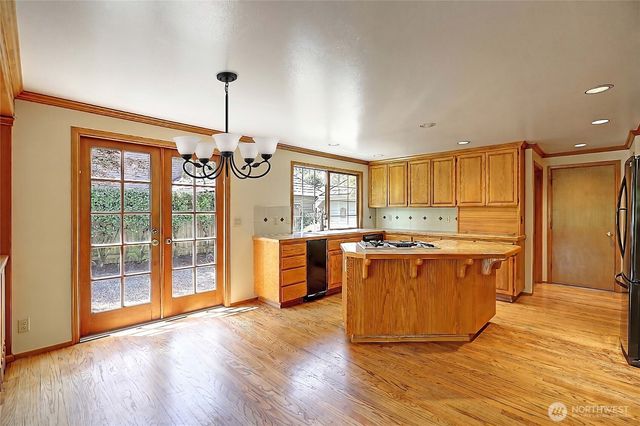 12405 55th Place W, Mukilteo, WA 98275