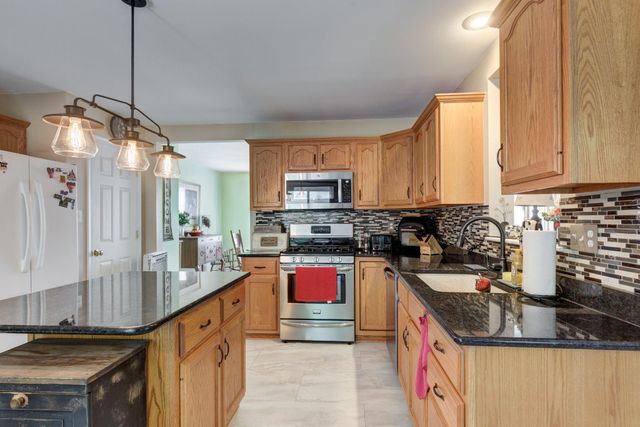 20 UNION ST, Littlestown, PA 17340