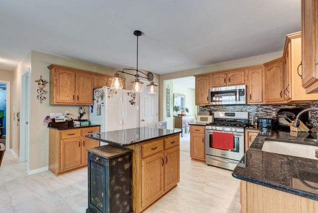20 UNION ST, Littlestown, PA 17340