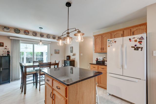 20 UNION ST, Littlestown, PA 17340