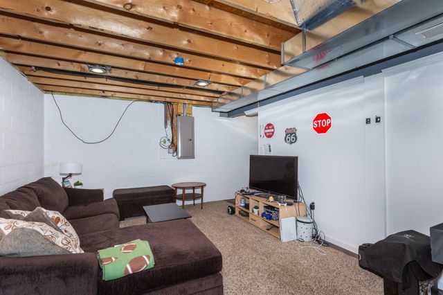 20 UNION ST, Littlestown, PA 17340