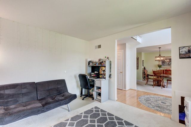 20 UNION ST, Littlestown, PA 17340