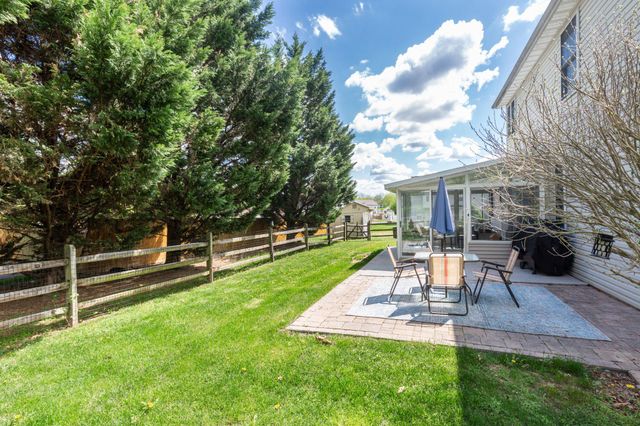 20 UNION ST, Littlestown, PA 17340