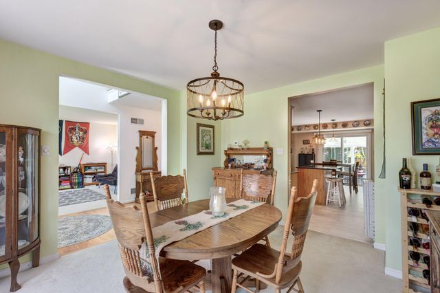20 UNION ST, Littlestown, PA 17340