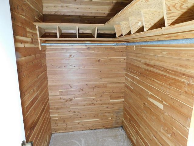 604 NW 7th Street, Springhill, LA 71075