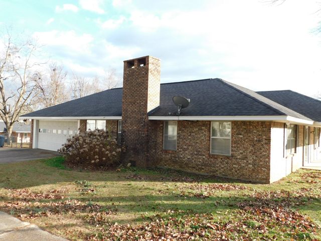 604 NW 7th Street, Springhill, LA 71075