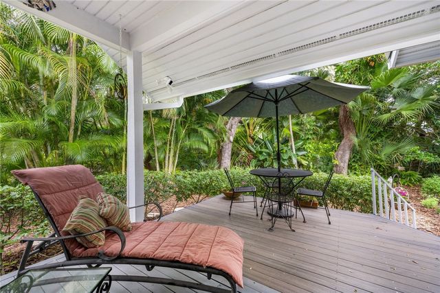 631 Tomahawk Trail, Vero Beach, FL 32963