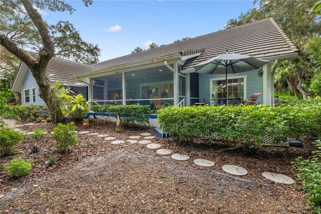 631 Tomahawk Trail, Vero Beach, FL 32963