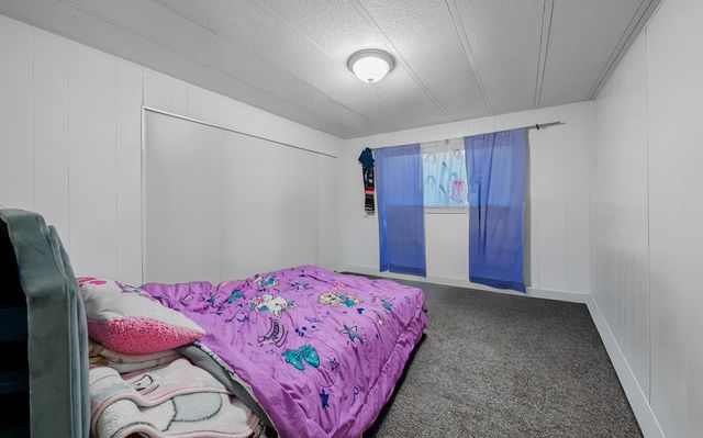 5665 S Chestnut Avenue SPC 3, Fresno, CA 93725