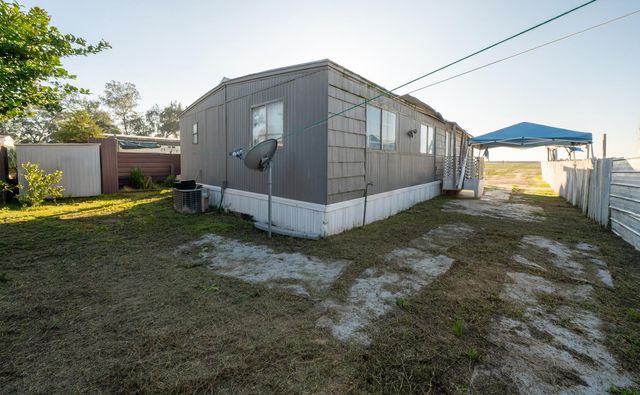 5665 S Chestnut Avenue SPC 3, Fresno, CA 93725