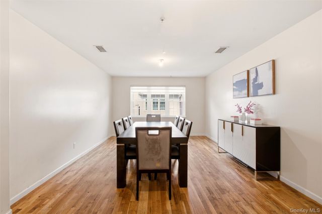 16 Elm Street 301, Spring Valley, NY 10977