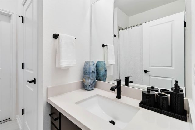 4705 Modena Bay BND, Leander, TX 78641