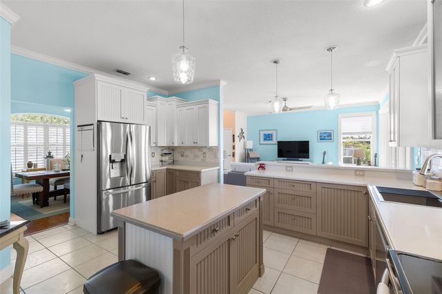 1221 50TH STREET COURT E, Bradenton, FL 34208