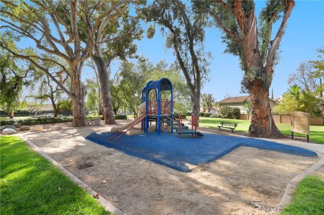31981 Lazy Glen Lane, Trabuco Canyon, CA 92679