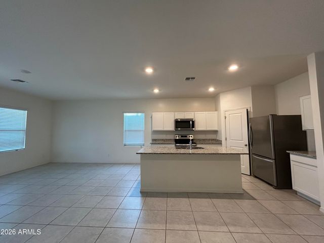 6512 W MAGDALENA Lane, Laveen, AZ 85339