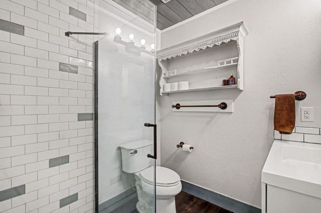 22911 Wren Lane, Tomball, TX 77377