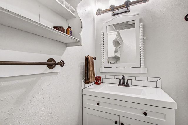 22911 Wren Lane, Tomball, TX 77377