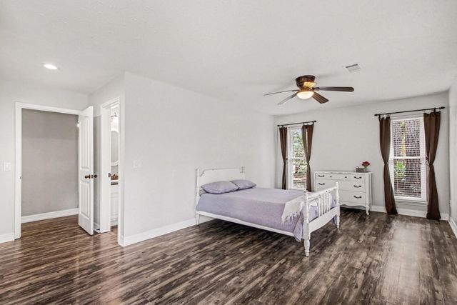 22911 Wren Lane, Tomball, TX 77377