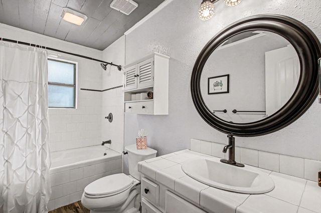 22911 Wren Lane, Tomball, TX 77377