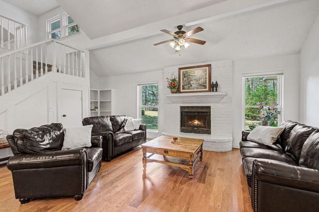 22911 Wren Lane, Tomball, TX 77377