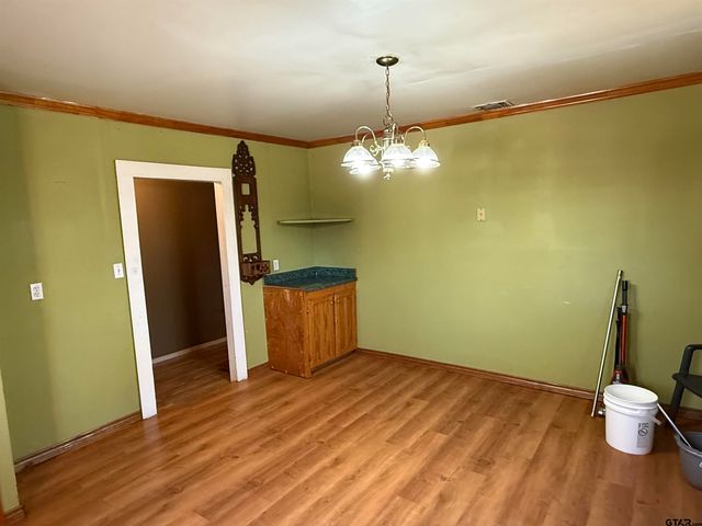 323 W Lorance St, Tyler, TX 75702