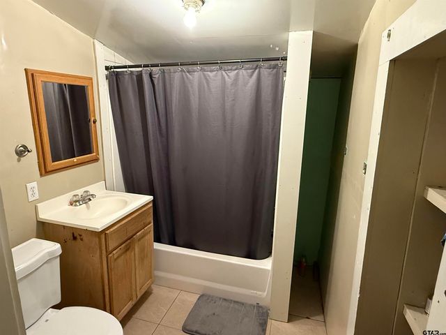 323 W Lorance St, Tyler, TX 75702