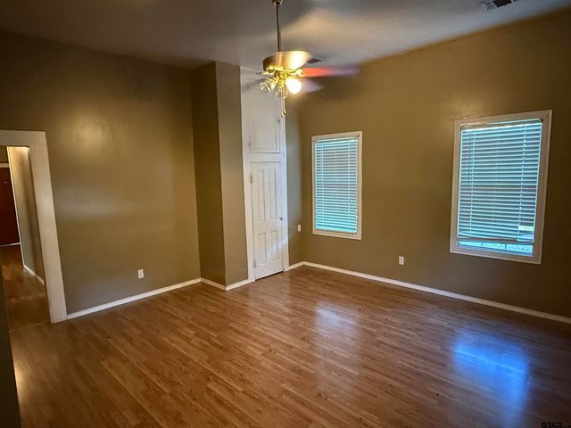 323 W Lorance St, Tyler, TX 75702