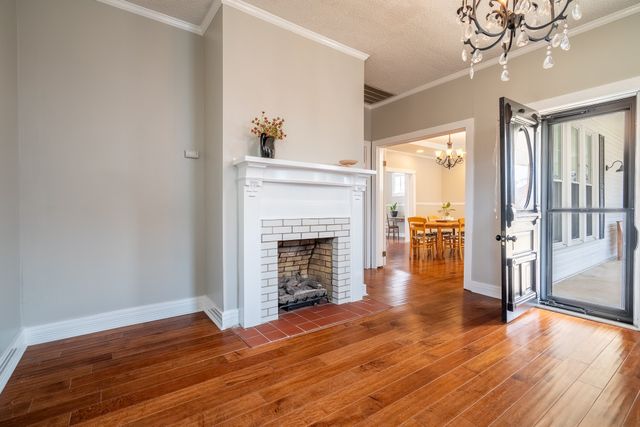 112 N High St, Waynesboro, TN 38485