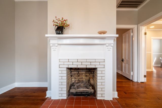 112 N High St, Waynesboro, TN 38485