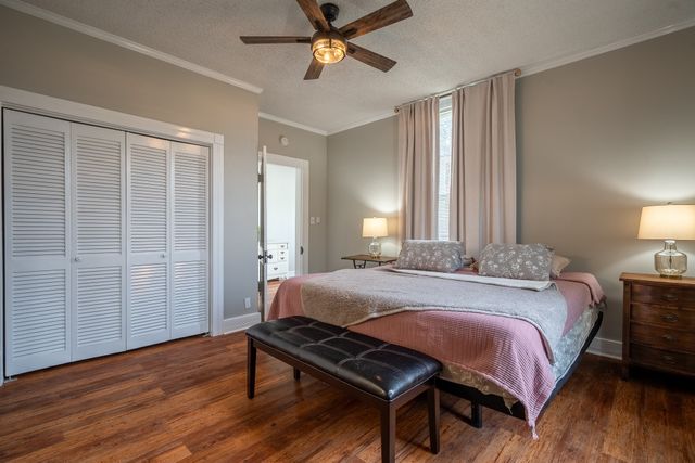 112 N High St, Waynesboro, TN 38485