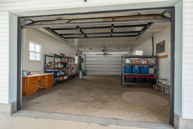 112 N High St, Waynesboro, TN 38485