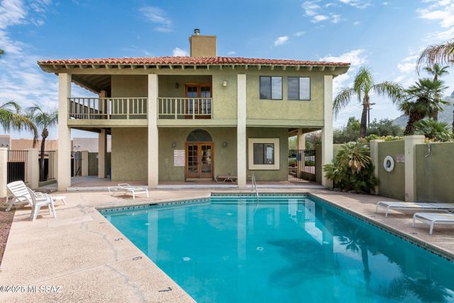 8267 N Oracle Rd Apt 240, Tucson, AZ 85704