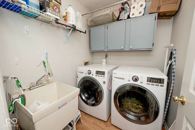 6909 Copper Mountain Court, Indianapolis, IN 46236