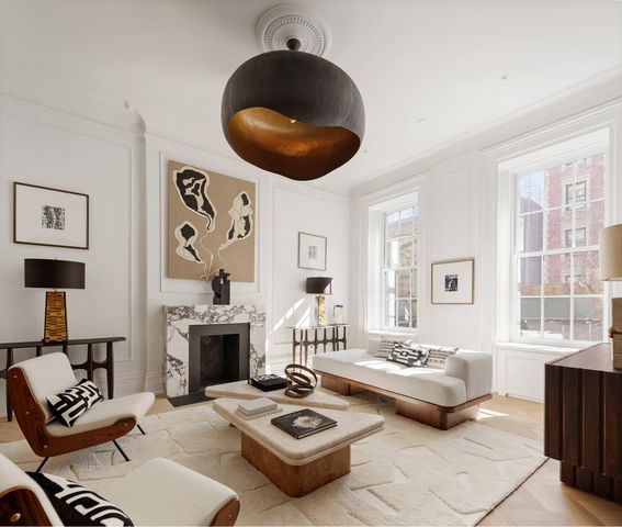 127 W 11TH Street, New York City, NY 10011