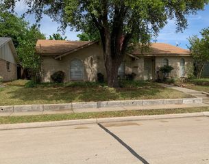 6001 Redwood Lane, Rowlett, TX 75089