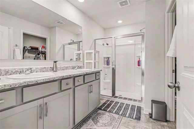 8236 Castleton Drive, Fairburn, GA 30213