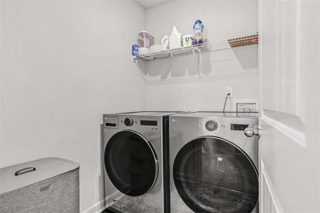 8236 Castleton Drive, Fairburn, GA 30213