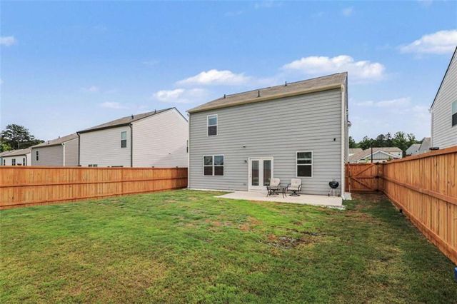 8236 Castleton Drive, Fairburn, GA 30213